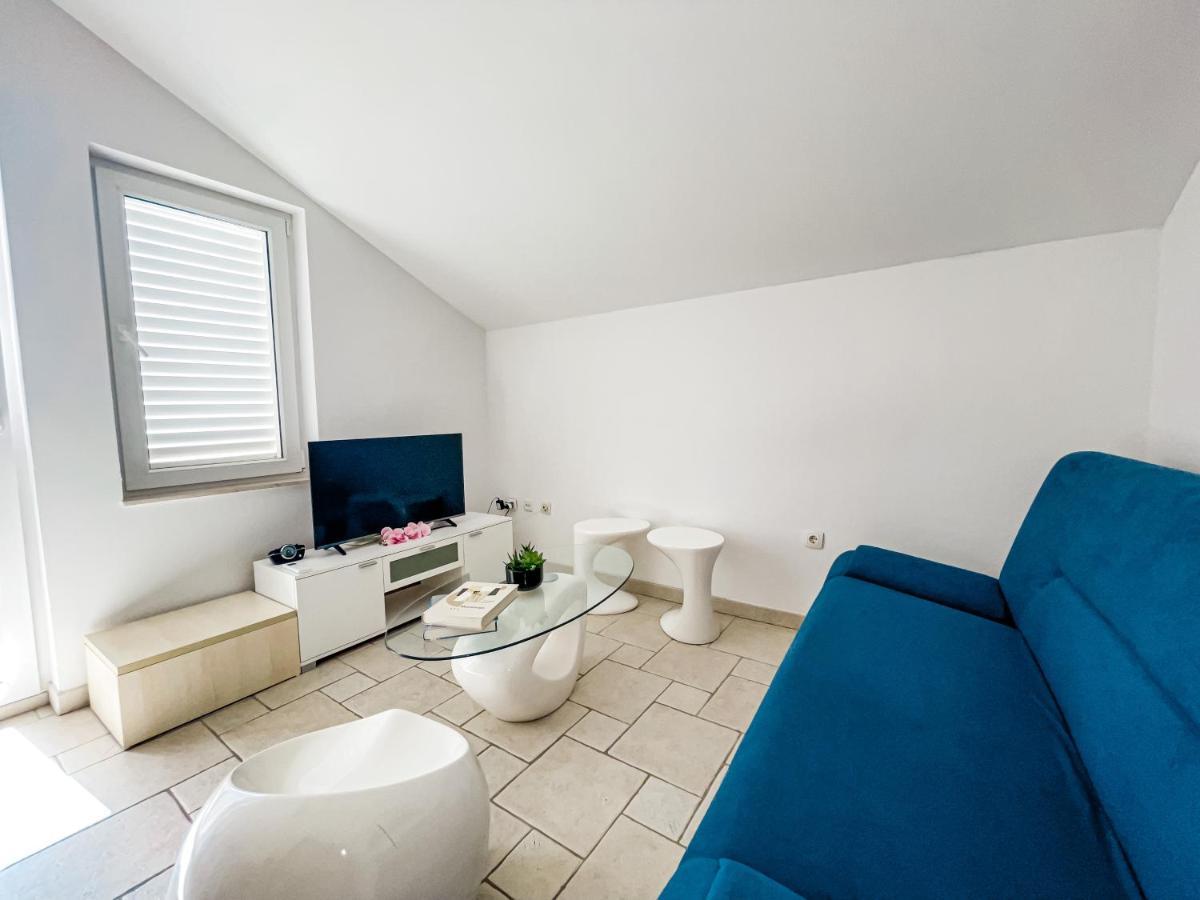 Perla Apartments Bol Exteriér fotografie